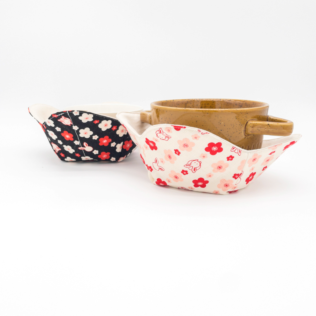 Japanese Microwavable Soup Bowl Cozy Holder