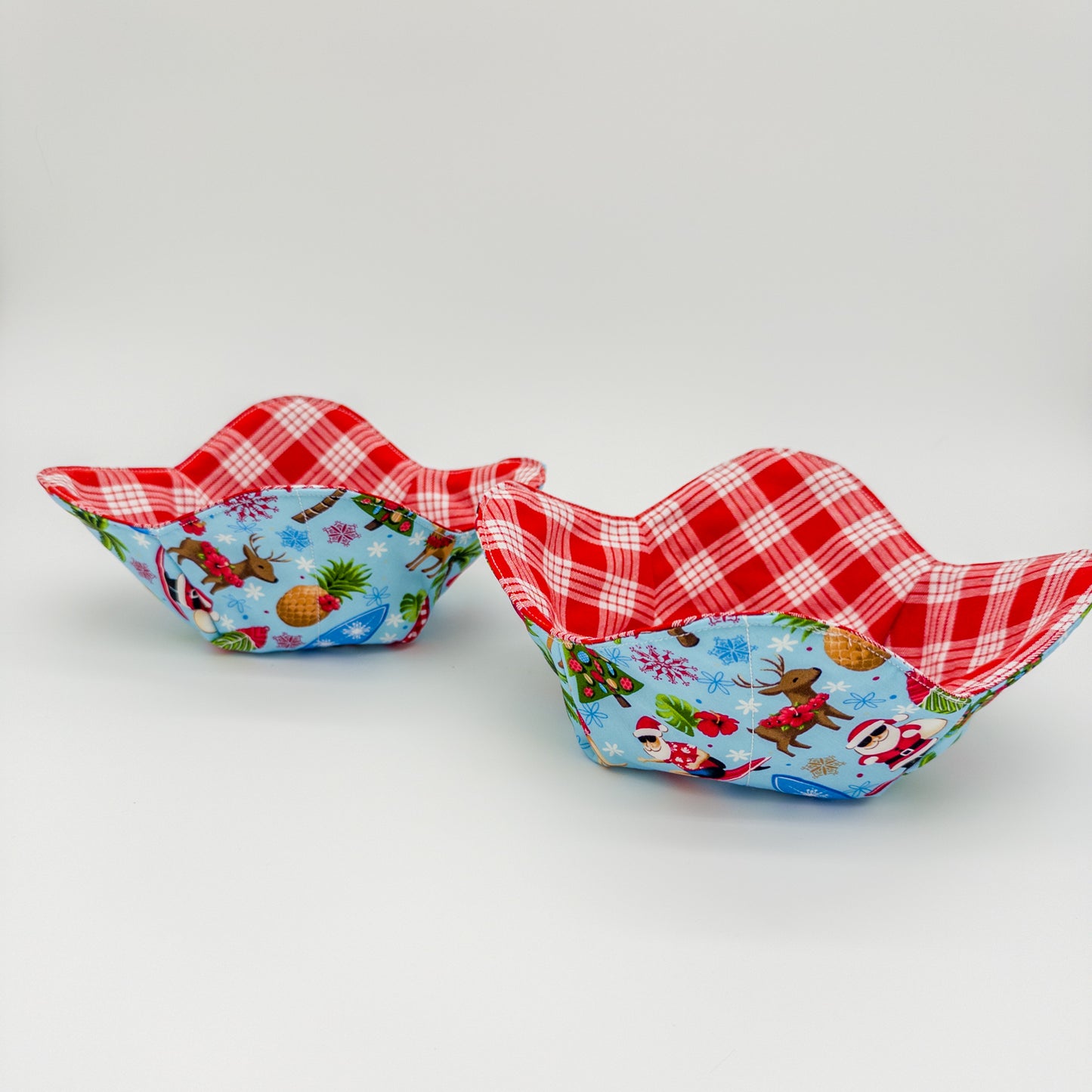 Reversible Palaka Mele Kalikimaka Microwavable Soup Bowl Cozy Holder
