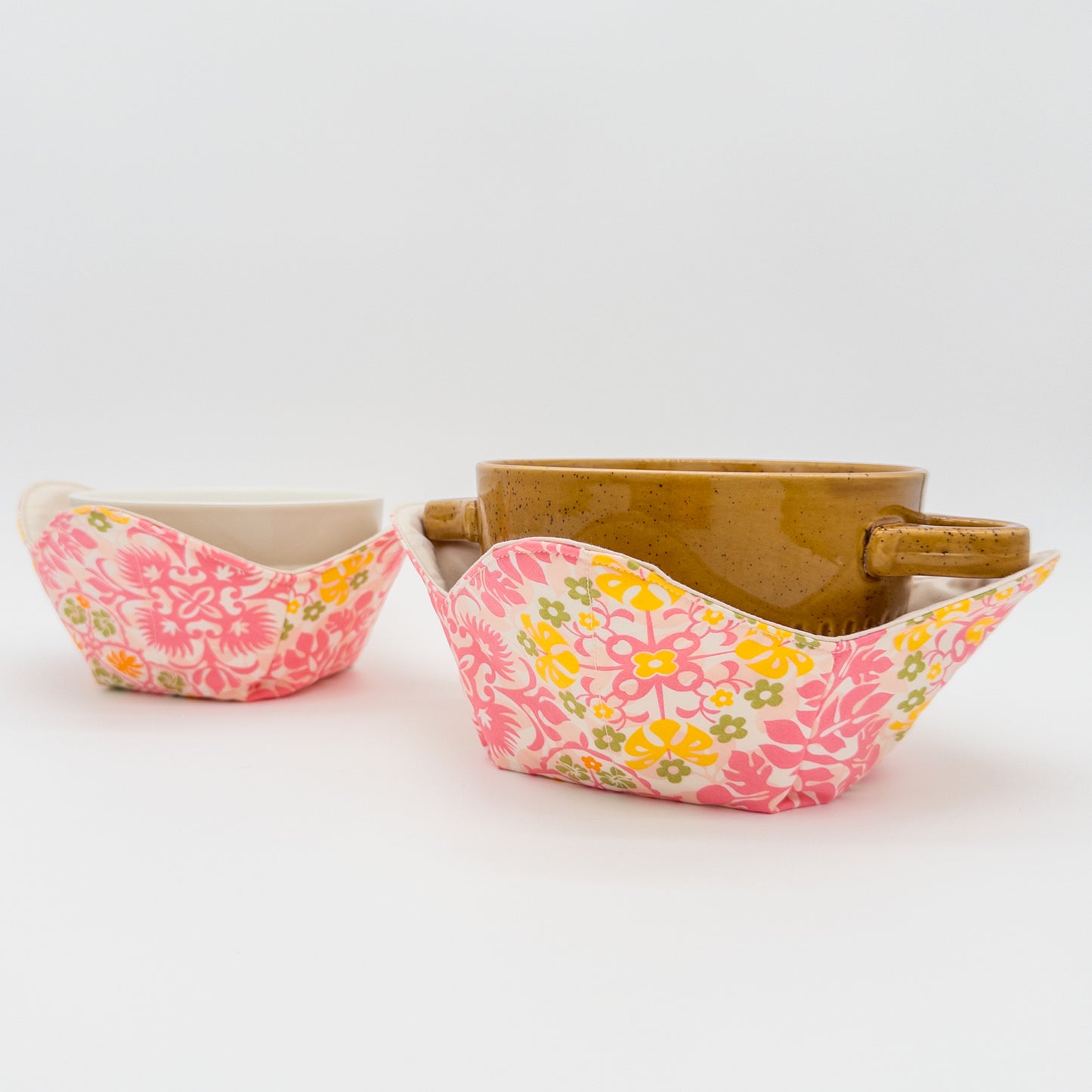 Pink Hawaiian Quilt-Inspired Bowl Cozy Set – Handmade Tropical Floral Bowl Holders