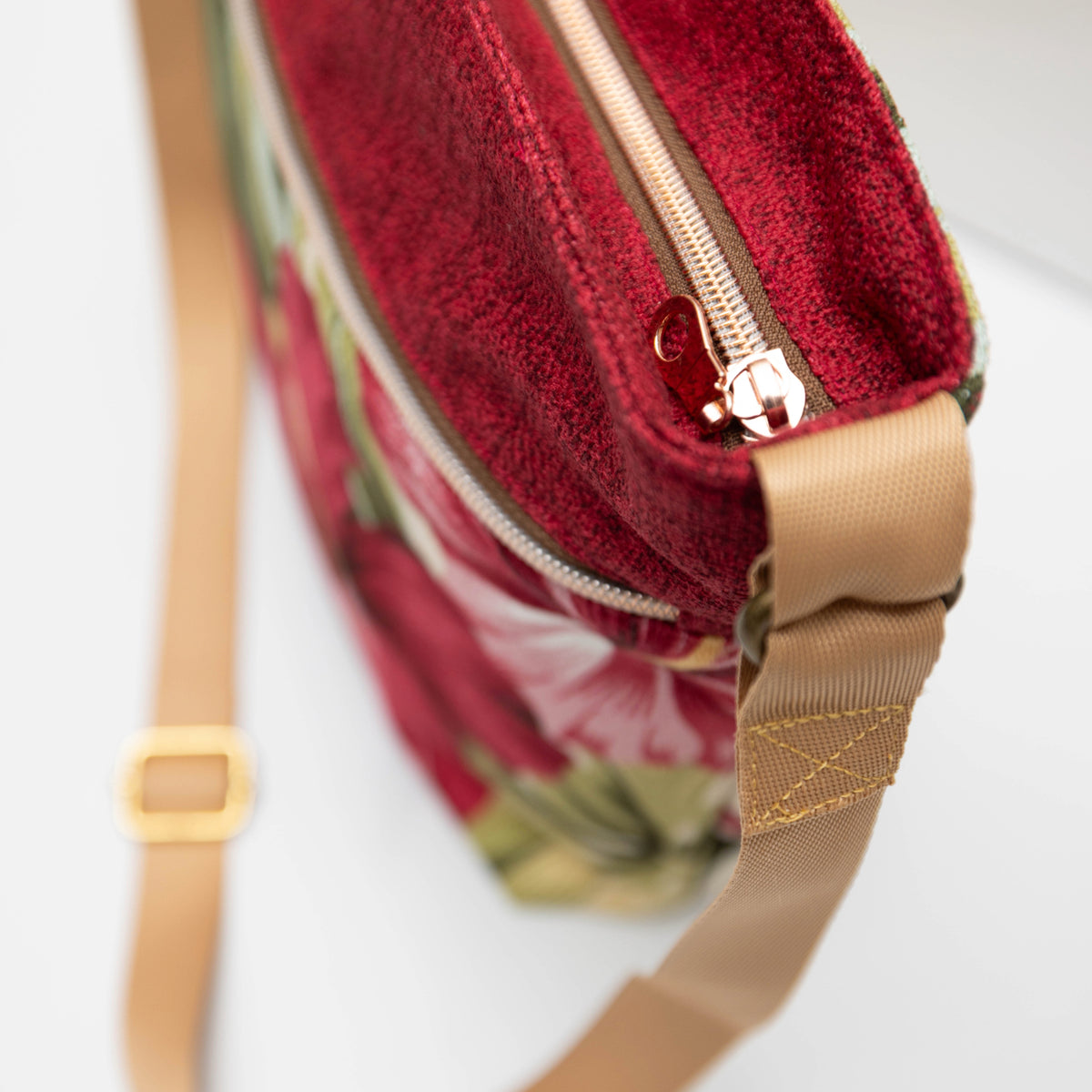 Hibiscus Barkcloth Palaka Crossbody Bag