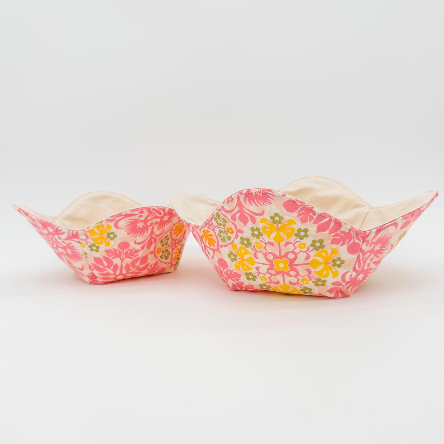 Pink Hawaiian Quilt-Inspired Bowl Cozy Set – Handmade Tropical Floral Bowl Holders