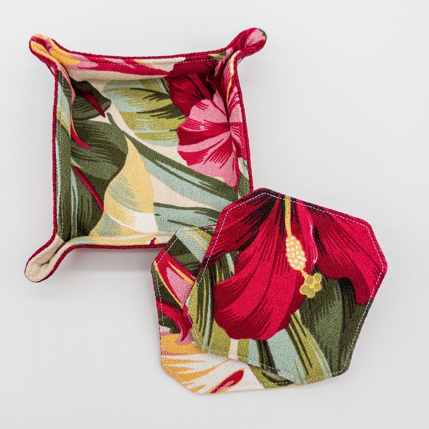 Reversible Hibiscus & Bird of Paradise Fabric Coaster Set with Snap Tray Holder
