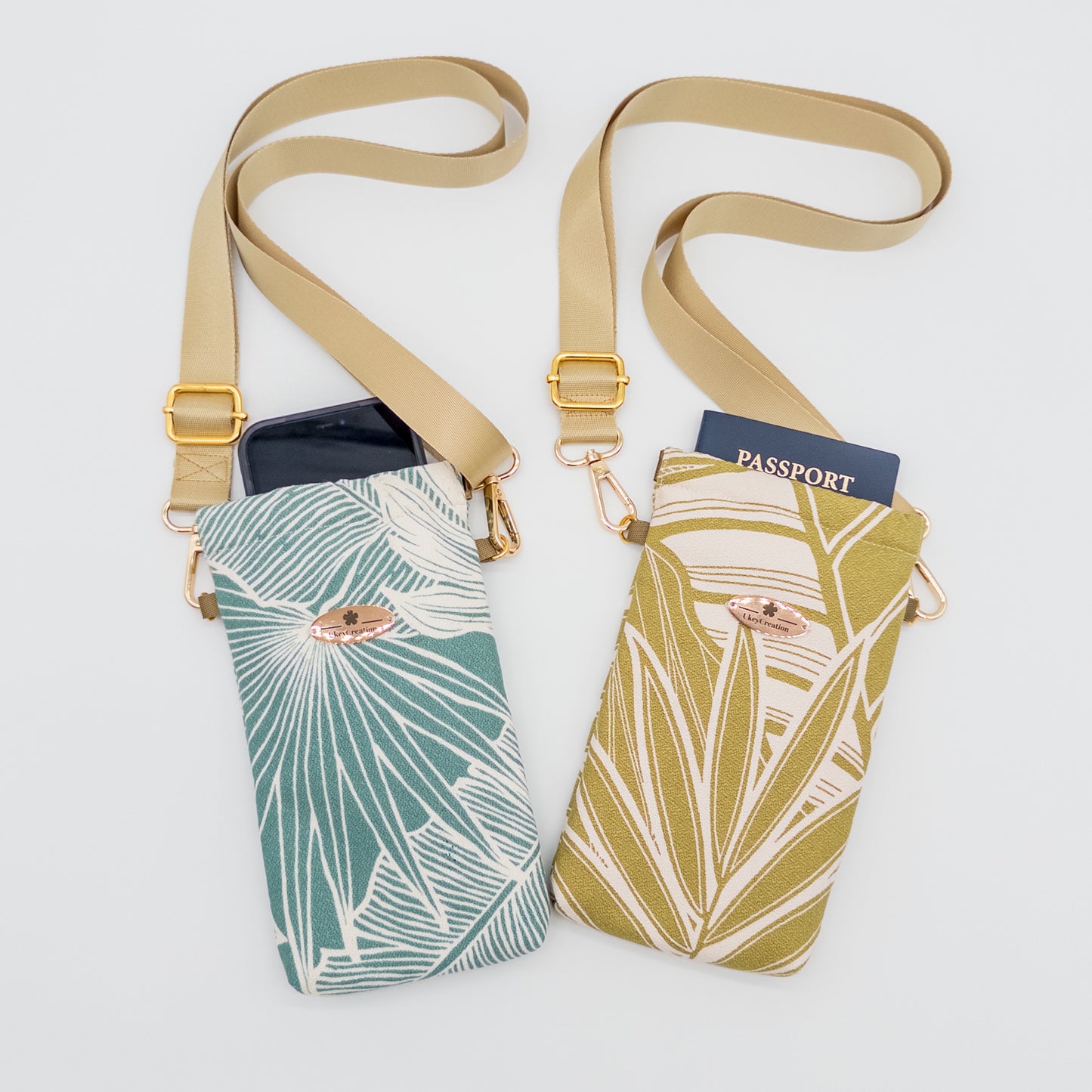 Hawaiian Barkcloth Botanical Crossbody Phone Bag