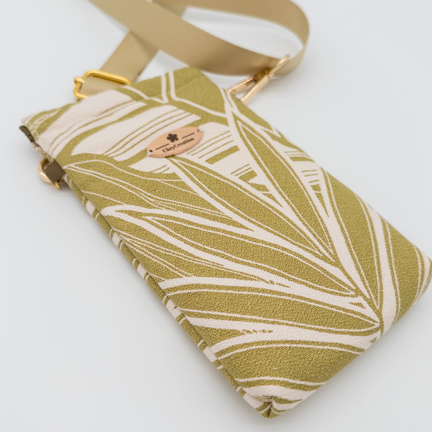 Hawaiian Barkcloth Botanical Crossbody Phone Bag