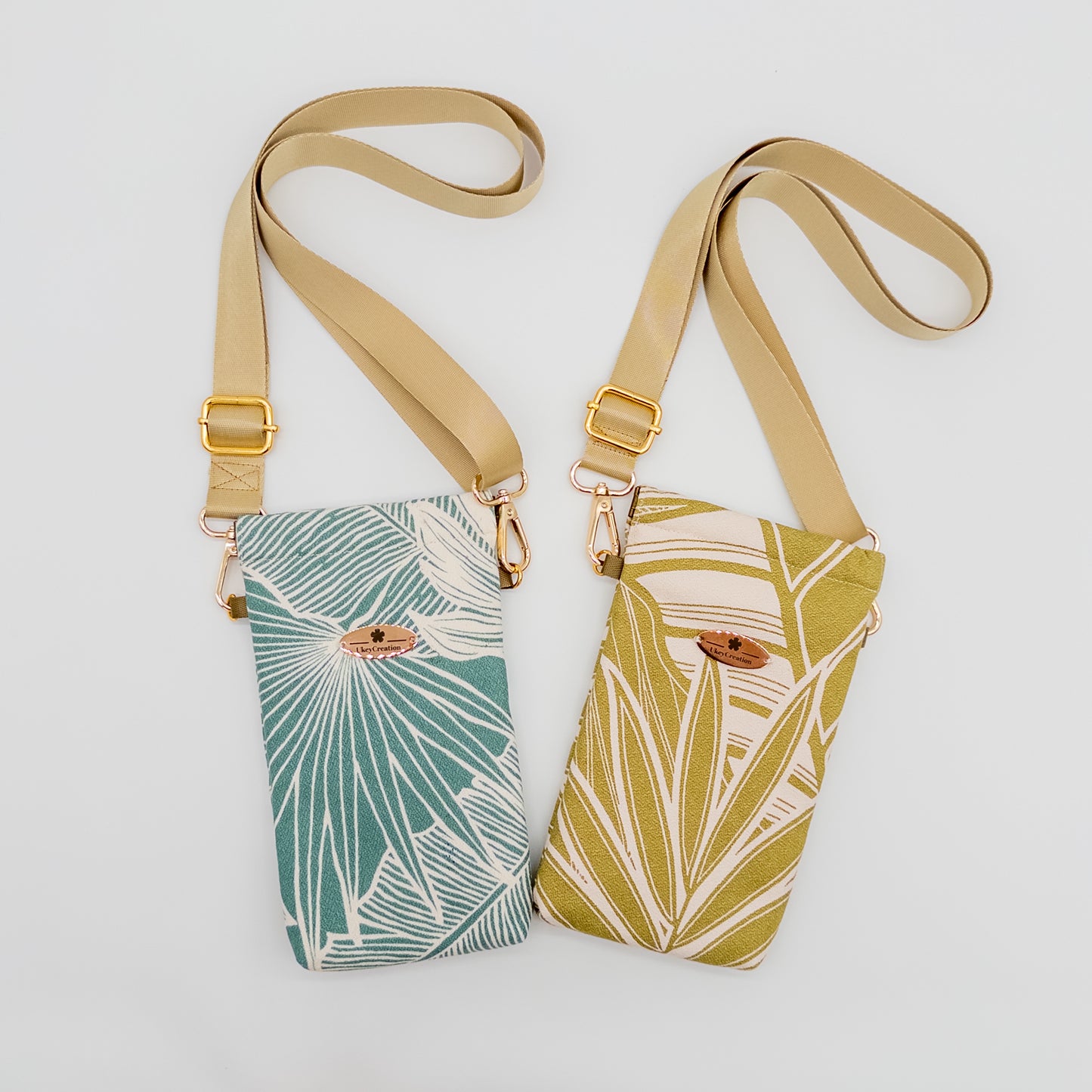 Hawaiian Barkcloth Botanical Crossbody Phone Bag