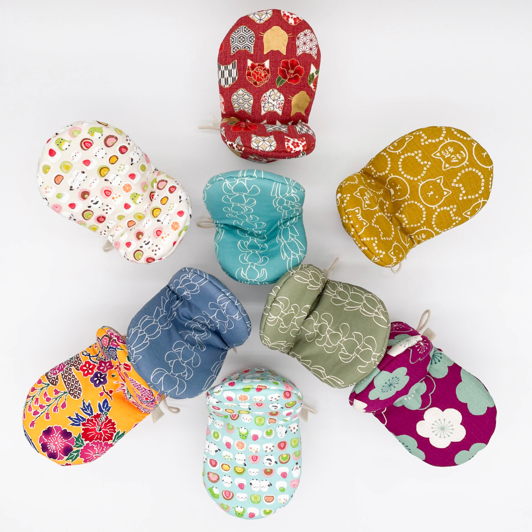 Cat Oven Mitt in Japanese Fabric – One or Two Piece Set | Heat-Resistant | Artisan Kitchen Gift