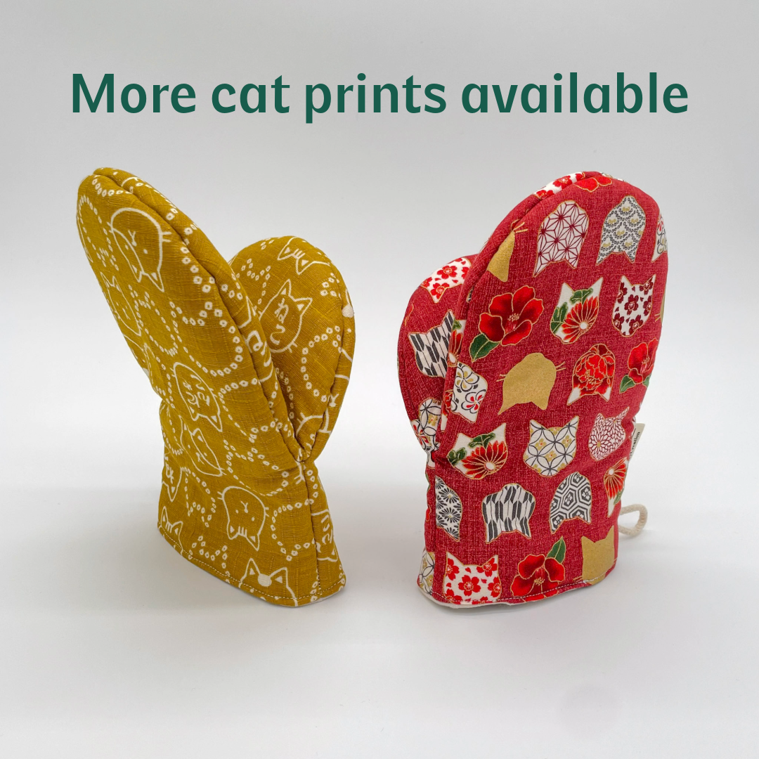 Cat Oven Mitt in Japanese Fabric – One or Two Piece Set | Heat-Resistant | Artisan Kitchen Gift