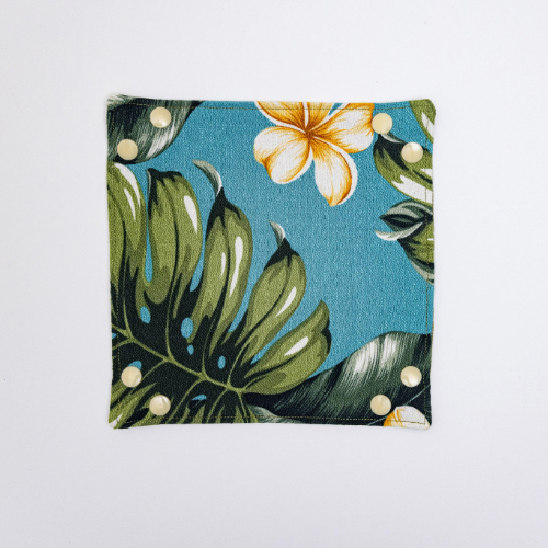 Reversible Plumeria Flower Coaster Set With Holder